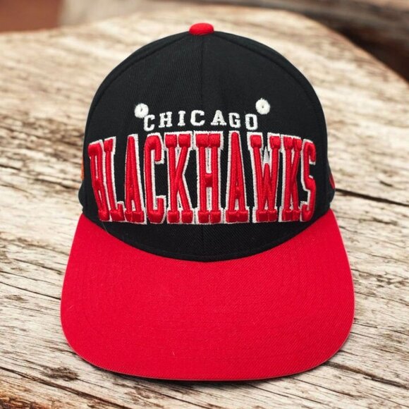 Chicago Blackhawks NHL Cap Vintage Zephyr Snapback Black Red 3D Embroidered Hat - Picture 1 of 13